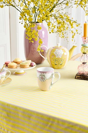 Pip Studio Lily & Lotus Tiles Yellow Beker - Porselein - 365 ml