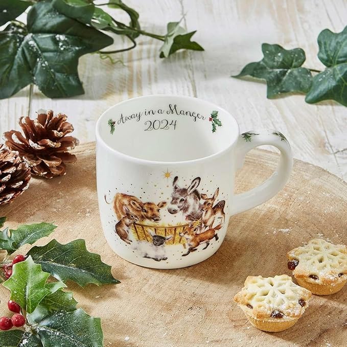 Wrendale Designs Away in a Manger Beker - Limited Edition 2024 - Fine Bone China - 400 ml