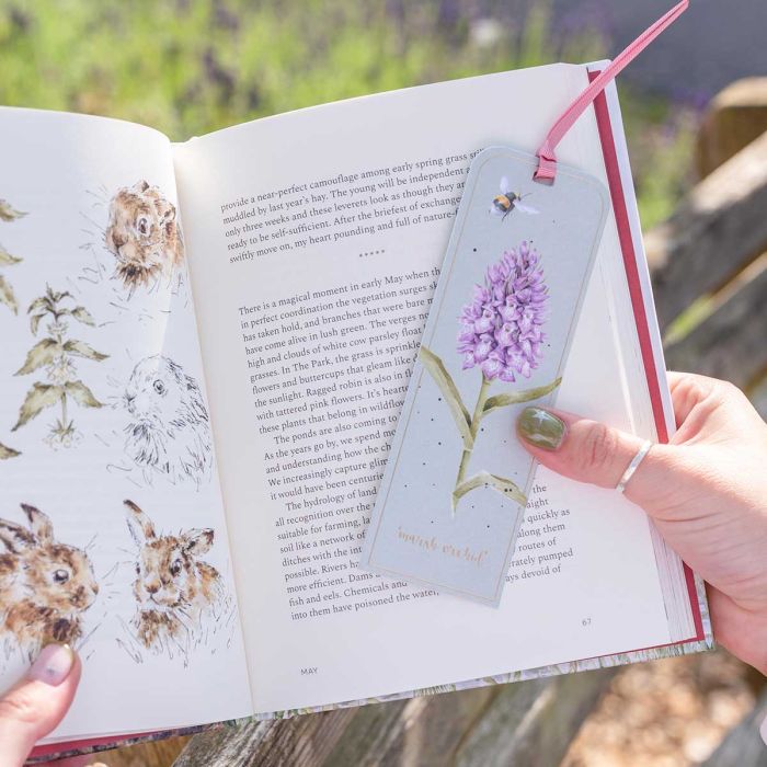 Wrendale Designs The Marsh Orchid Boekenlegger - Bij - 5 cm x 15 cm